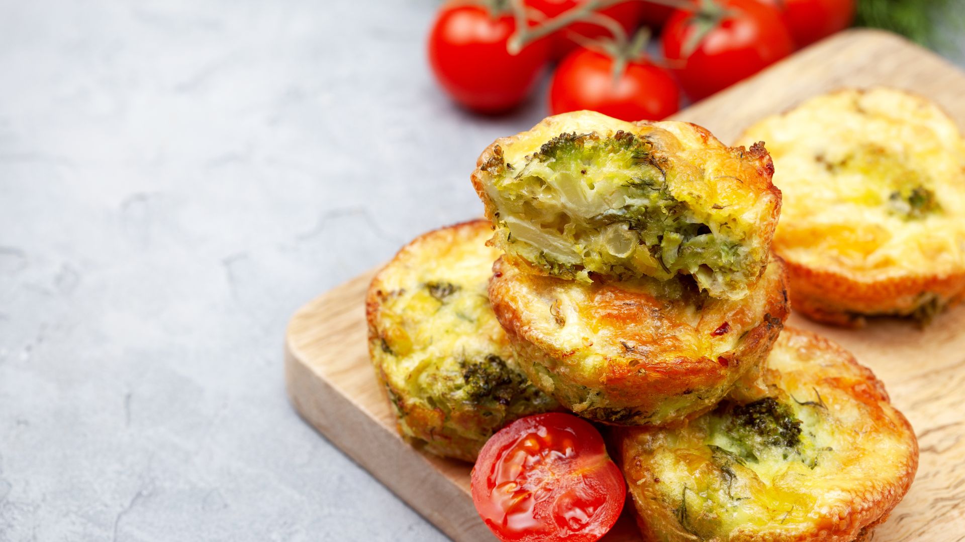 BOLLO BROCOLI QUESO HUEVO